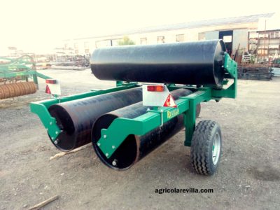Rodillo de 7 m. de tubo marca REVILLA modelo URO 2010 - Imagen 2