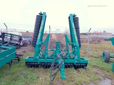 Reparación de maquinaria y rodillos agrícolas de las marcas Lalueza, Agrícola Mur, Agrícola Noli, Agrícola Noli, Agrícola Sánchez, Agrícola Santiago, Agrícola Yudego, Agromet, Bagües, Bosque Zamora, Capilla, Cleyser Agro, Esmebur, Gaher Metalic, García Hoyos, Guimon, Indusagri, La Sidero, Larrosa Arnal, Llorente, Mazas, Pelegay, Razol, Revilla, Segués, Vigerm – Vila, Vomer