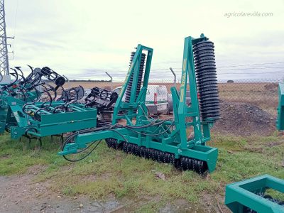 Reparación de maquinaria y rodillos agrícolas de las marcas Lalueza, Agrícola Mur, Agrícola Noli, Agrícola Noli, Agrícola Sánchez, Agrícola Santiago, Agrícola Yudego, Agromet, Bagües, Bosque Zamora, Capilla, Cleyser Agro, Esmebur, Gaher Metalic, García Hoyos, Guimon, Indusagri, La Sidero, Larrosa Arnal, Llorente, Mazas, Pelegay, Razol, Revilla, Segués, Vigerm – Vila, Vomer