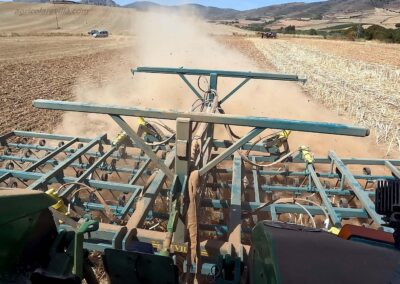 Fabricante de maquinaria agrícola ubicado en las provincias de Albacete, Toledo, Ciudad Real, Cuenca, Guadalajara y Albacete