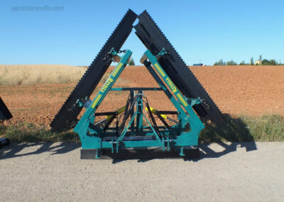 Somos fabricantes de maquinaria agrícola como las marcas Agrometal, Vila, Cameno, Agrícola CMAS, Agrícola Mur, Agrícola Sánchez y Agrícola Yudego