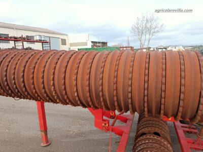 Quivogne es fabricante de rodillos agrícolas y otros aperos para la agricultura