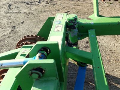 Hersan Agricola, S.L. es un fabricante de maquinaria agrícola ubicada en la población de Villabragjima en la provincia de Valladolid. Especializado en la fabricación y venta de rodillos y rulos agrícolas, cultivadores y vibrocultivadores
