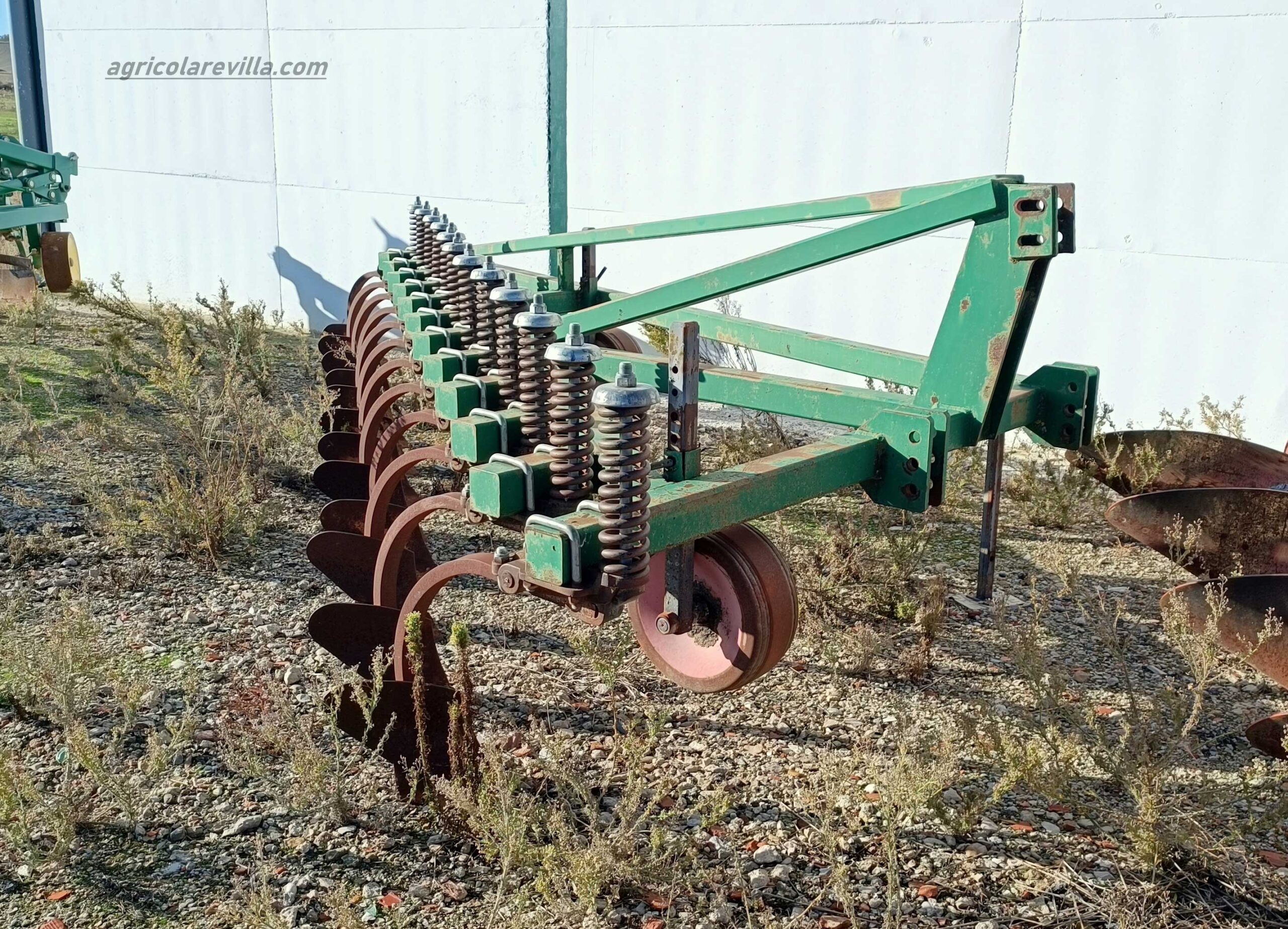 Fabricantes y vendedores de maquinaria agrícola en la provincia de Valladolid, Zamora, Ávila y Salamanca
