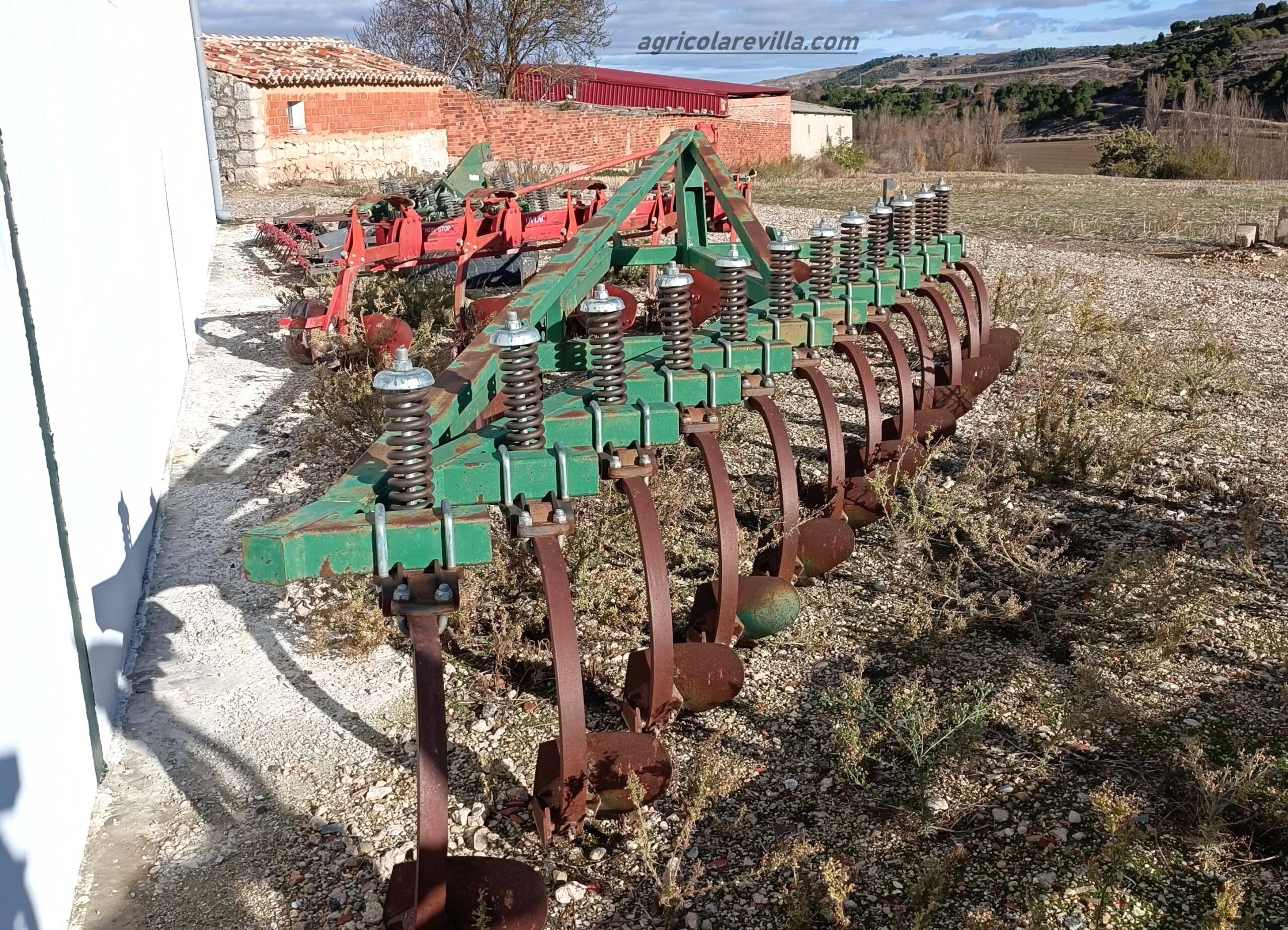 Fabricantes y vendedores de maquinaria agrícola en la provincia de Valladolid, Zamora, Ávila y Salamanca