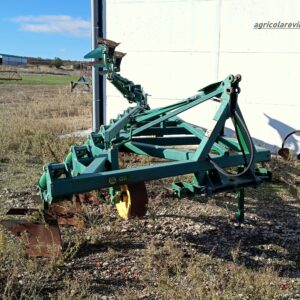 Arado de cohecho usado de 10 brazos marca Gil, modelo ACH-10B