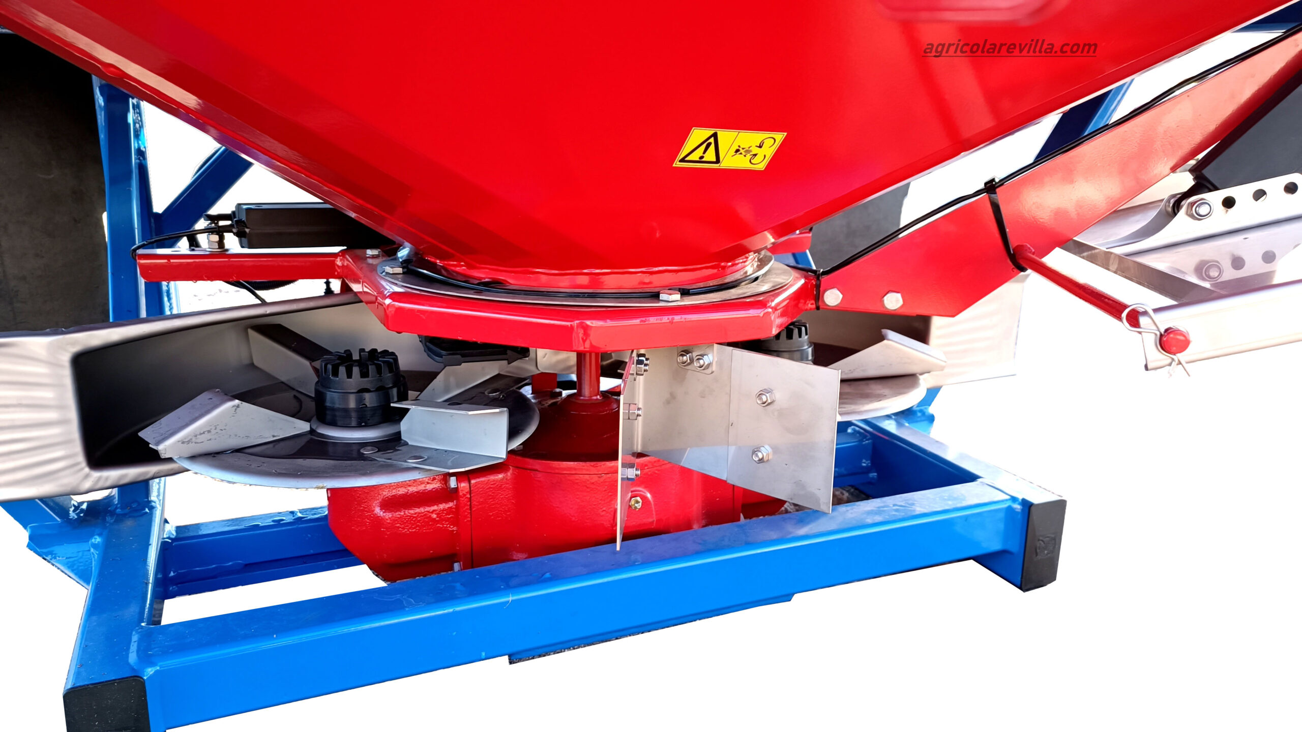 Abonadora suspendida nueva de dos platos de 2.500 kg marca AGUIRRE, modelo AC2 2500 AGD 201 PC